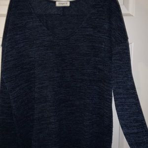 Dark blue / navy blue long sleeve sweater